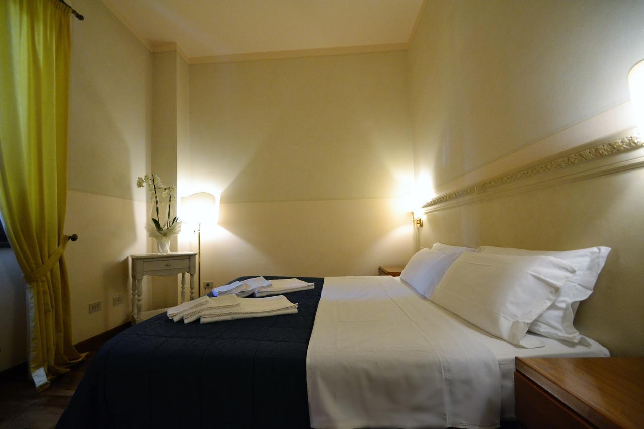 Hotel Posta Cecina  Bagian luar foto