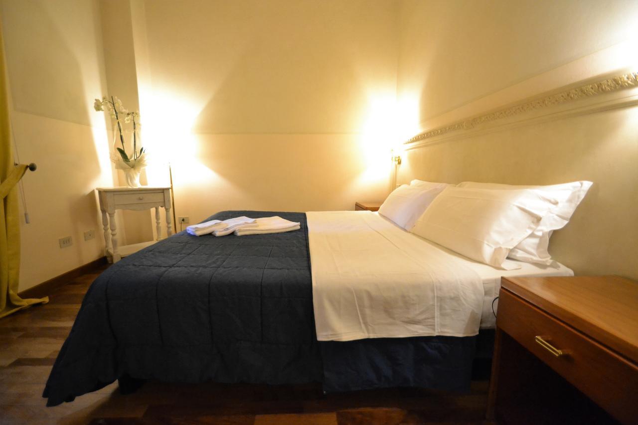 Hotel Posta Cecina  Bagian luar foto